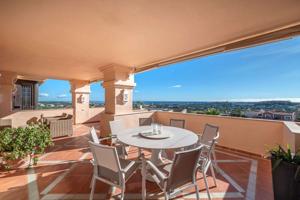 Piso En venta en Marbella photo 0