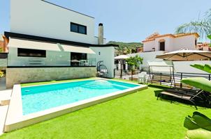 Villa En venta en Alhaurín de la Torre photo 0