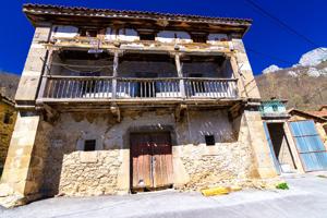 CASA DE PIEDRA EN DOBRES (VEGA DE LIEBANA) photo 0