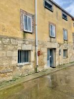 TRADICIONAL CASA A REHABILITAR DE 8 HABITACIONES EN VALLE DE LAS NAVAS + terreno 1116mtrs. urbano photo 0