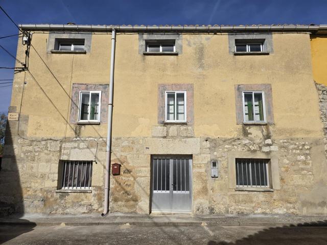 TRADICIONAL CASA A REHABILITAR DE 8 HABITACIONES EN VALLE DE LAS NAVAS + terreno 1116mtrs. urbano photo 0
