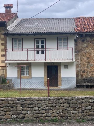 Dos casas de Pueblo en San Miguel de Aguayo photo 0