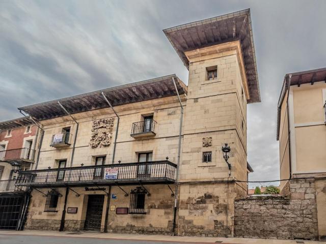 Oprtunidad unica: Casa Palacio en el corazon de Briviesca, Burgos photo 0