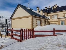 CHALET ADOSADO EN BRAÑAVIEJA photo 0