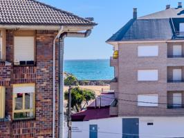 ¡Piso a Solo 70 Metros de la Playa en Isla, Cantabria! photo 0