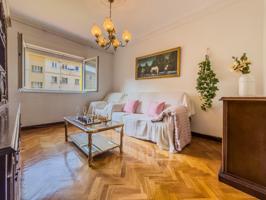 Piso en Venta – 3 Habitaciones | Centro de Santander | 85 m² | Exterior con Ascensor photo 0