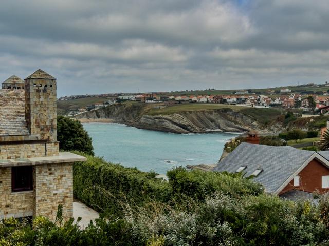 Chalet de Lujo en Liencres – Vive el Cantábrico como nunca antes photo 0