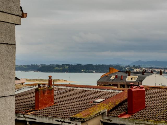 Piso en Canalejas con vistas a la bahía de Santander photo 0