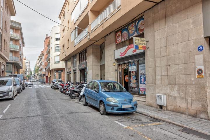 Oficina En venta en Centro, Figueres photo 0