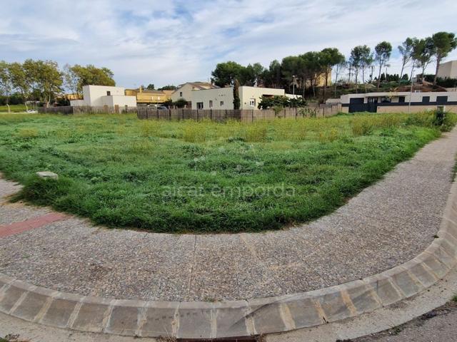 Terreno Urbanizable En venta en Pirineo De Girona, Pont De Molins photo 0