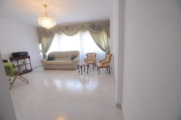 🌊 Tu Nuevo Hogar en el Centro de Torrevieja – A 400m de la Playa 🏡✨ photo 0