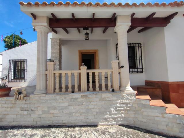 VILLA INDEPENDIENTE EN VILLAMARTÍN - ORIHUELA photo 0