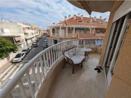 APARTAMENTO REFORMADO DE 2 DORMITORIOS A 400M DE LA PLAYA photo 0