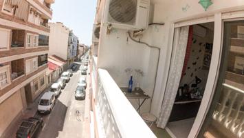 Apartamento Céntrico con Piscina y Solárium Comunitario a 800 m del Mar photo 0