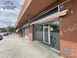 PEQUEÑO LOCAL DE 42 M2 CON BAÑO Y GRAN VENTANAL ACCESO A LA CALLE PRINCIPAL DE LLIÇA DE VALL photo 0