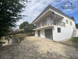 GRAN CASA A RESTAURAR EN LLIÇA DE VALL DE 323M2 CON GARAJE PARA 5 COCHES photo 0