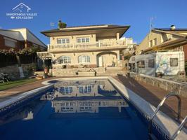 ESPECTACULAR CASA PARA 2 FAMILIIAS CON PISCINA Y EXCELENTES VISTAS EN LLIÇA D'AMUNT photo 0