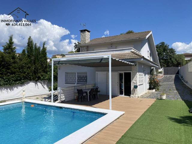 ESPECTACULAR CASA CON PISCINA , BARBACOA EN UNA SOLA PLANTA EN LLIÇA DE VALL photo 0