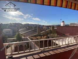 PISO CENTRICO CON TERRAZA, ASCENSOR Y TRASTERO DE 3 DORMITORIOS EN MOLLET DEL VALLES photo 0