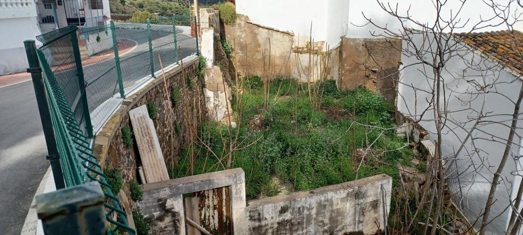 UNA PARCELA URBANA PROPIA PARA UNA ACOGEDORA CASA photo 0