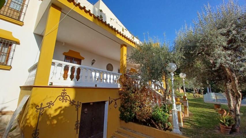 UN CORTIJO DENTRO DE LA CIUDAD photo 0