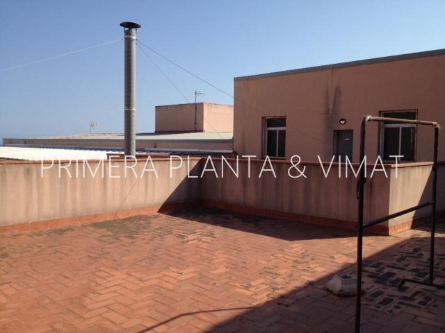 Con 150 metros de terraza !! photo 0