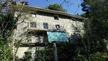 Casa en venta en Mioño photo 0