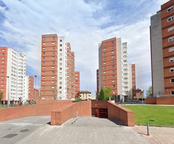 Parking En venta en Arteagabeitia - Retuerto - Kareaga, Barakaldo photo 0
