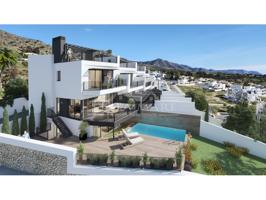 Villa En venta en Nerja photo 0