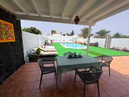 CHALET EN PLAYA BLANCA photo 0