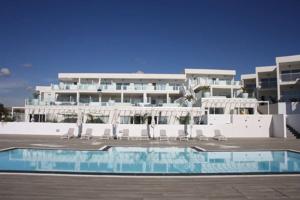 Apartamento en Costa Teguise con vistas al mar y la montaña photo 0