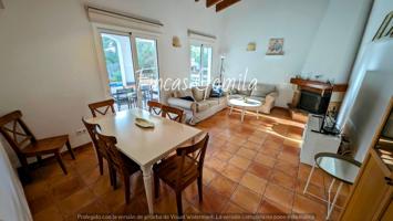 Villa En venta en Sant Lluís photo 0