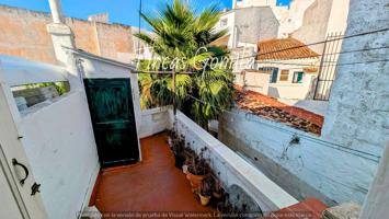 Villa En venta en Maó photo 0
