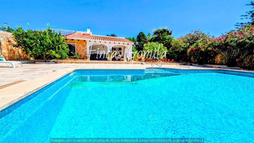 Villa En venta en Sant Lluís photo 0