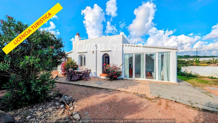 Villa En venta en Maó photo 0