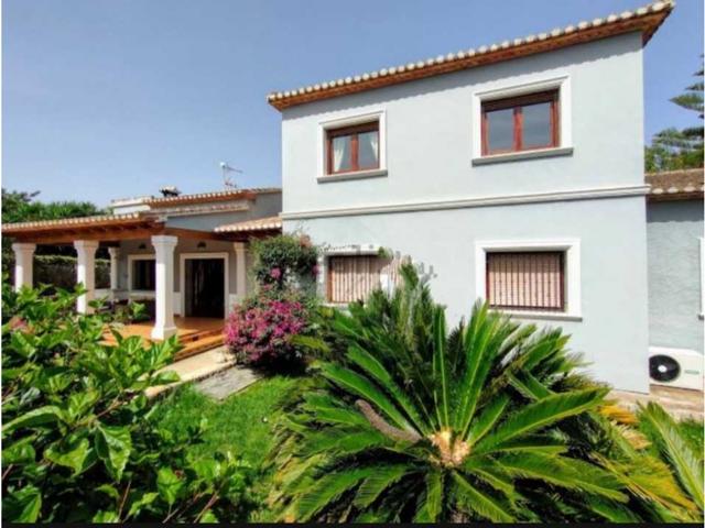 VENTA CHALET EN PEDREGUER photo 0