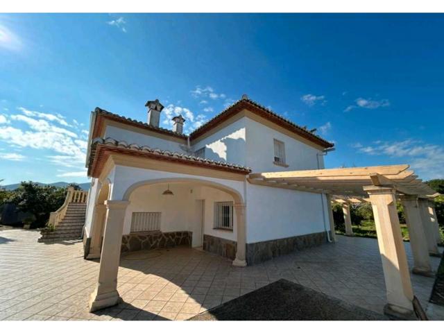 VENTA CHALET EN PEDREGUER photo 0