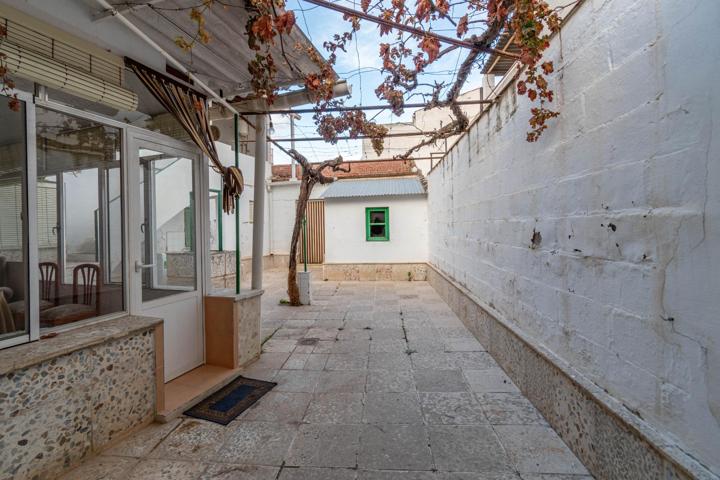 Ponemos a la venta esta fantástica casa en una planta photo 0