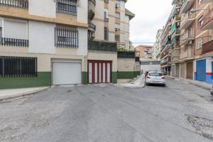 Parking En venta en Recogidas, Granada photo 0