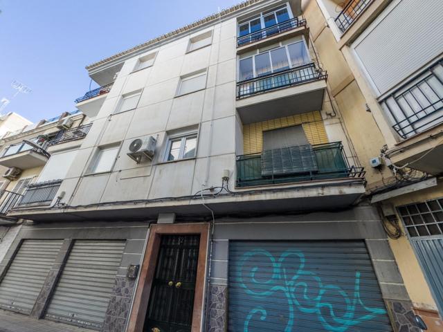 Piso en Zona Vergeles, tercera planta sin Ascensor photo 0