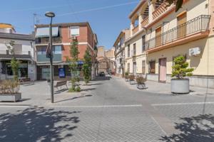 EN VENTA PISO EN EL CENTRO DE CÚLLAR VEGA HACIENDO ESQUINA photo 0