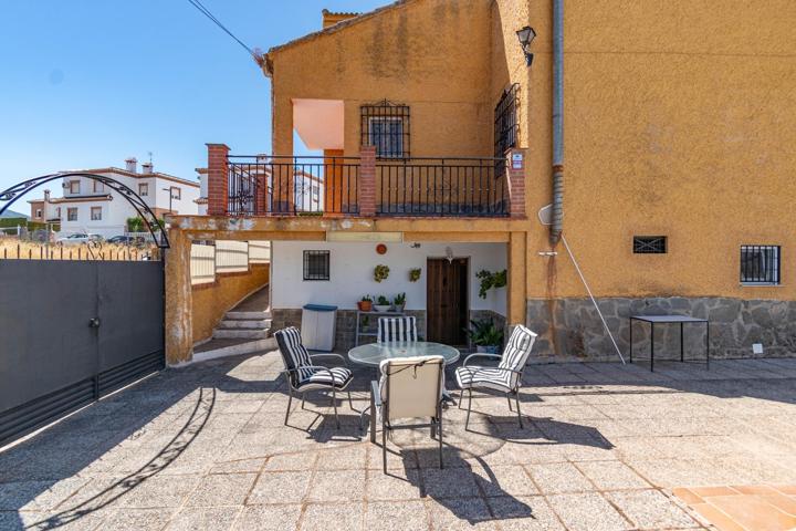 CHALET INDEPENDIENTE EN OTURA photo 0