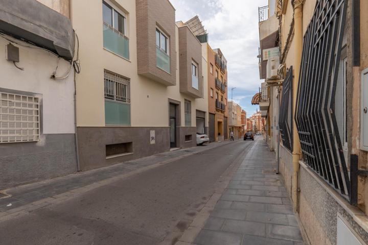 Moderno Piso en el Corazón de Almería - Barrio Los Molinos photo 0