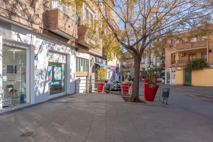 Precioso piso de 2 dormitorios en Armilla a 100 metros de la parada del Metro photo 0