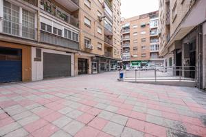 Piso boutique para entrar a vivir de 3 dormitorios y 2 baños junto a Parque Arabial photo 0