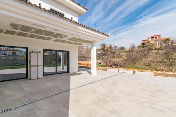 CHALET NUEVA CONSTRUCCIÓN EN OTURA. 5 DORMITORIOS ,3 BAÑOS. photo 0