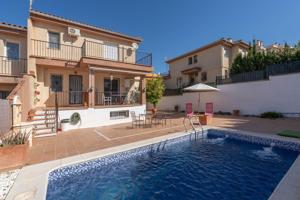 Precioso chalet con piscina en los Rebites- Huétor Vega photo 0