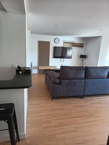 GRAN PISO EN CAMINO DE RONDA...CON MAGNÍFICA REFORMA A ESTRENAR!!! photo 0