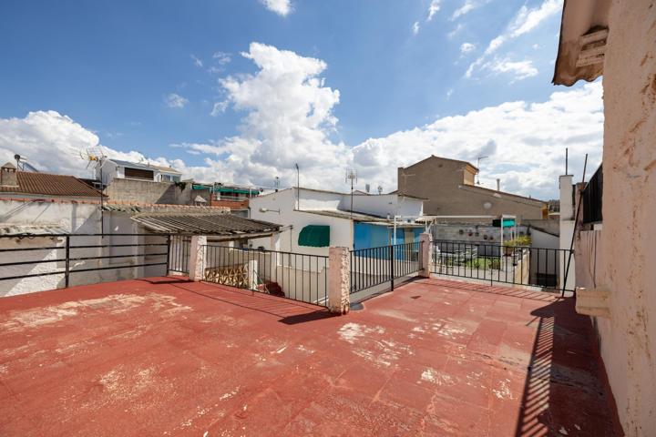 Amplia vivienda en Barrio de los Periodistas!!! photo 0