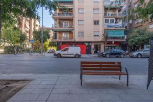 Piso en esquina en Avenida de Barcelona. photo 0